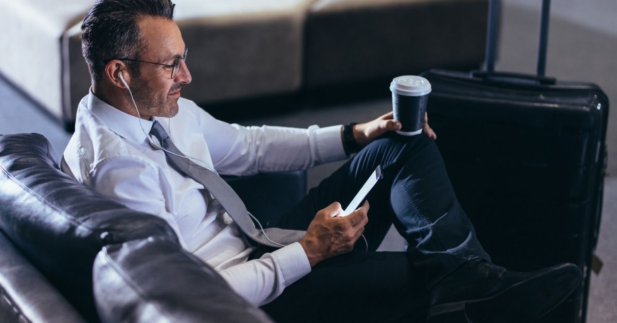 The 10 best airport lounges in the World — and how to access them.